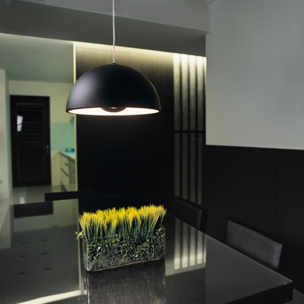 Dome pendellampe, sort