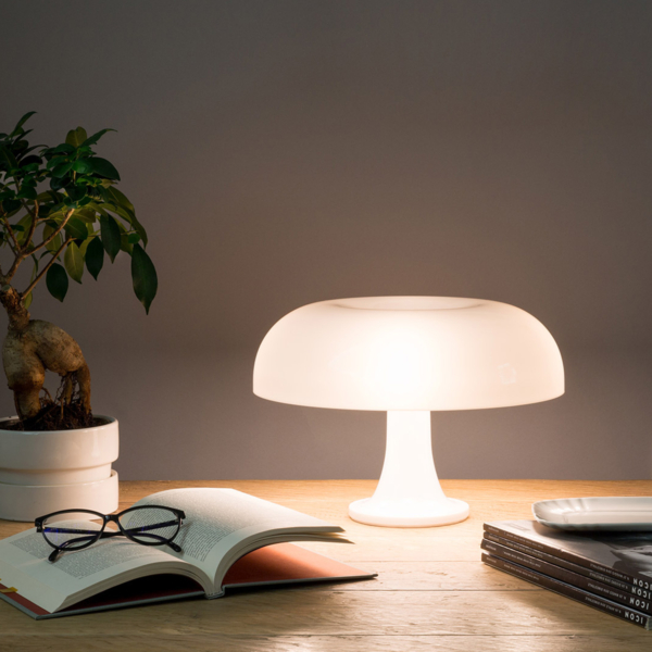 Artemide Nessino bordlampe, hvit