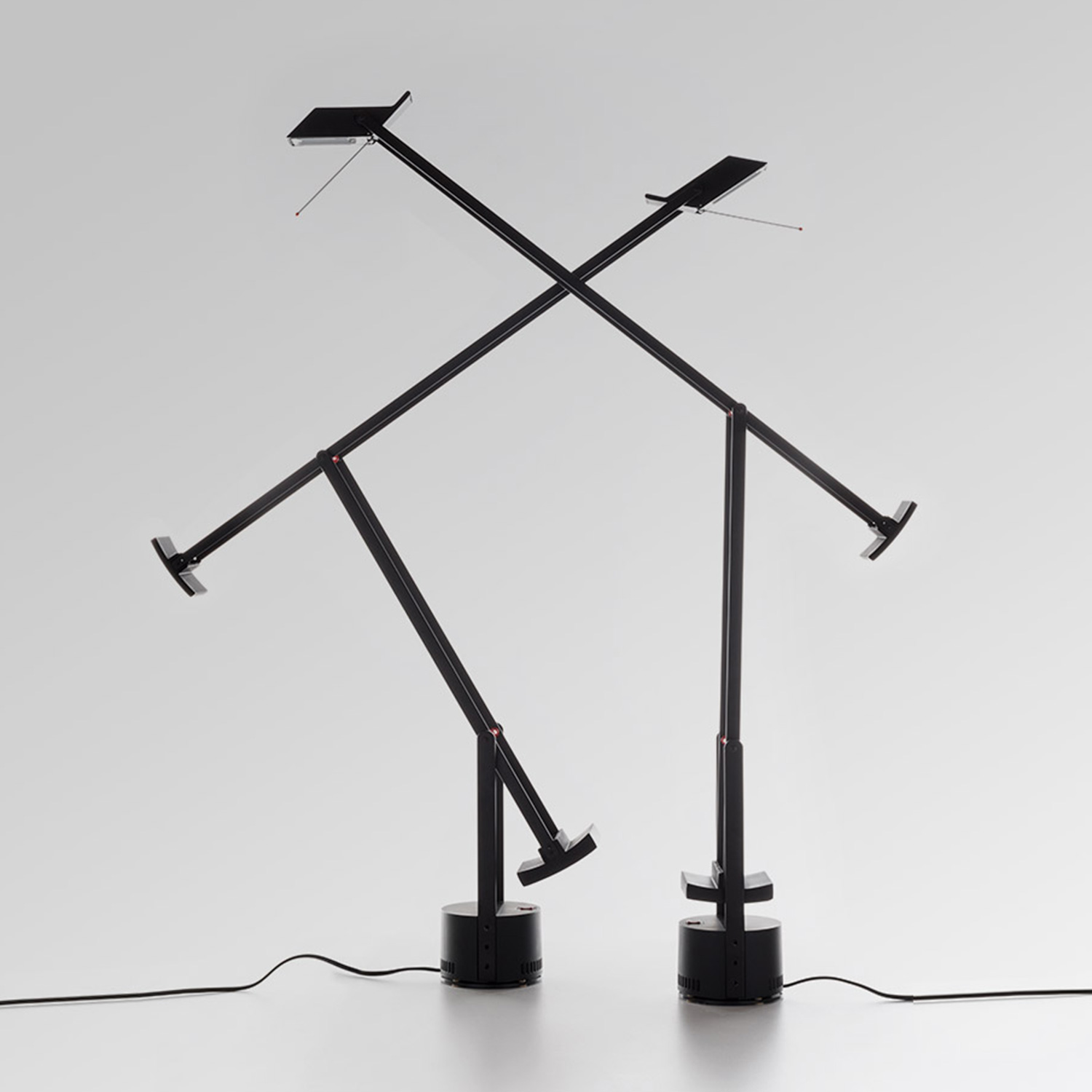 Artemide Tizio 35 skrivebordslampe, sort - Bilde 6