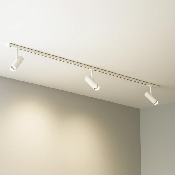 Cylinder 2 meter spotskinne 3 spotter 2700K, hvit