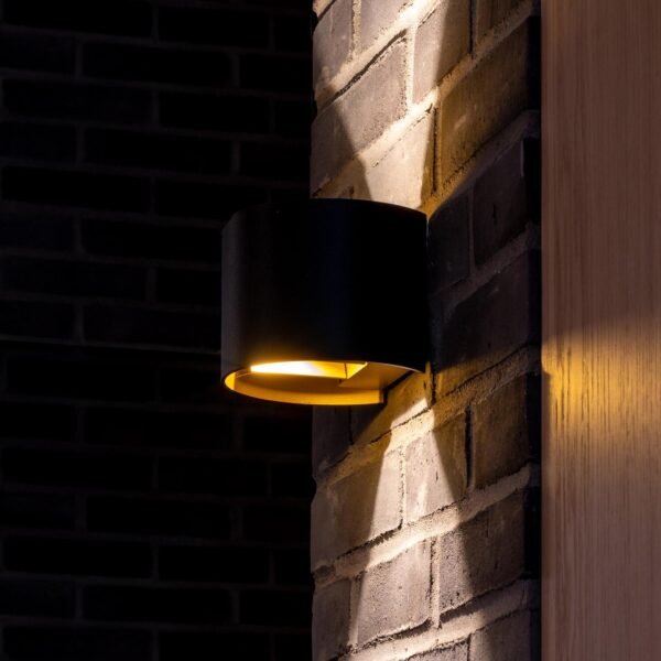 Duhr rund utelampe/vegglampe, sort og gull
