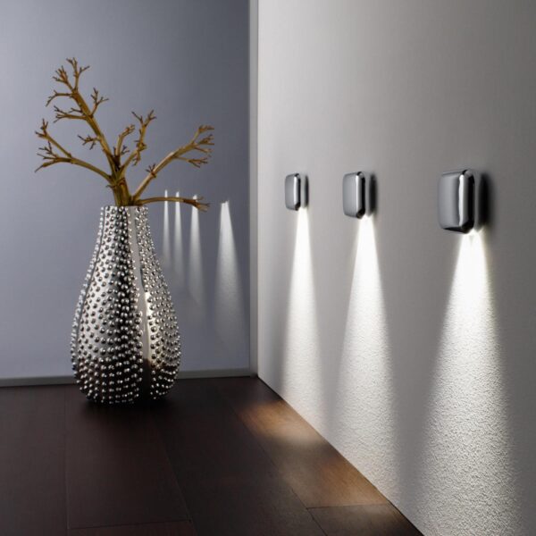 Emkit LED vegglampe, chrome