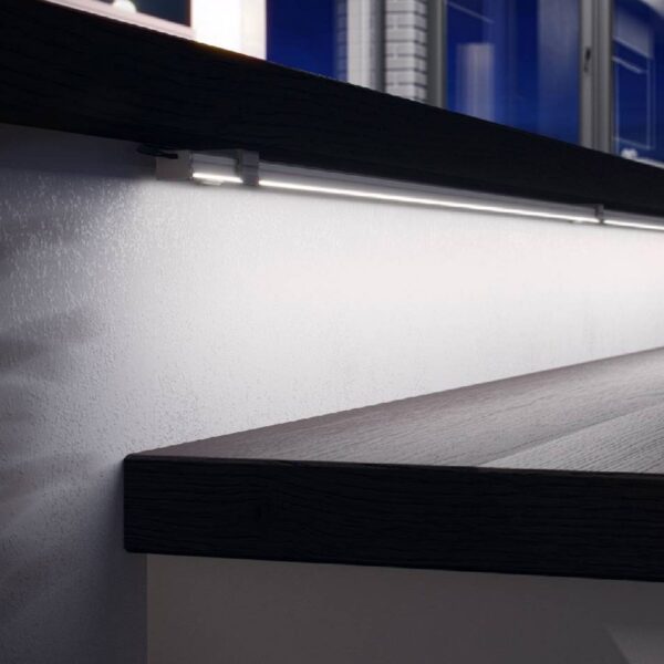 Aluminiumsprofil Type A 16x9,28mm 2,02m m/ endestykke + klipps, hvit