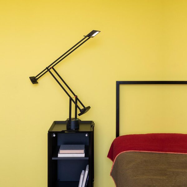 Artemide Tizio 35 skrivebordslampe, sort